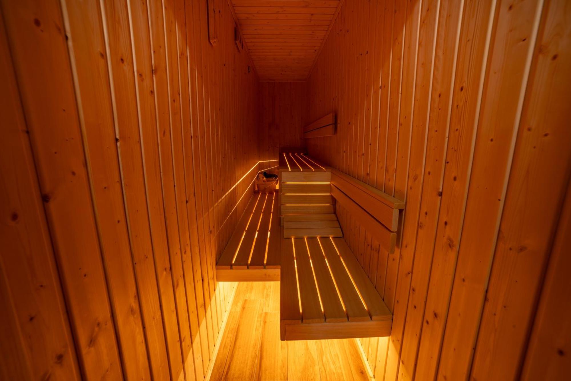 Iatrus Guest Apartment & Sauna ヴェリコ・タルノヴォ エクステリア 写真