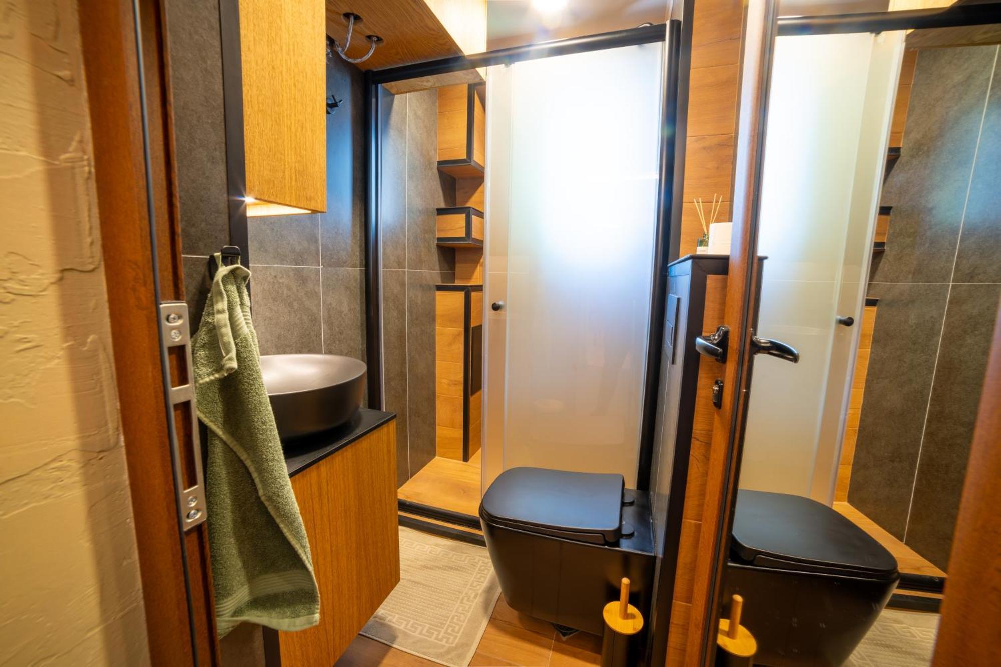 Iatrus Guest Apartment & Sauna ヴェリコ・タルノヴォ エクステリア 写真